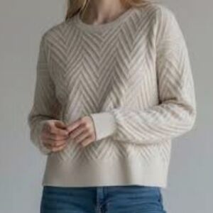 Truth By Republic Chevron Patterned Cream Sweater